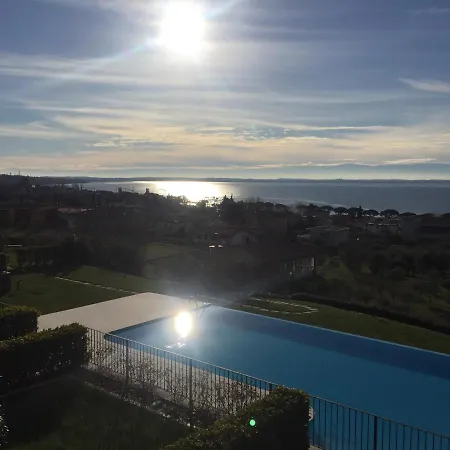Ausblick Gardasee - Mit Seeblick, Infinity Pool, Garten Und Garage * 라찌제