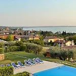 Ausblick Gardasee - Mit Seeblick, Infinity Pool, Garten Und Garage Lägenhet