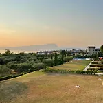 Lägenhet Ausblick Gardasee - Mit Seeblick, Infinity Pool, Garten Und Garage Lazise