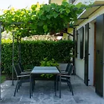 Ausblick Gardasee - Mit Seeblick, Infinity Pool, Garten Und Garage