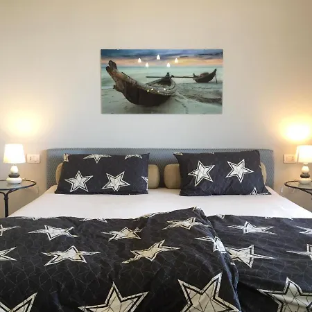 아파트 Ausblick Gardasee - Mit Seeblick, Infinity Pool, Garten Und Garage 라찌제