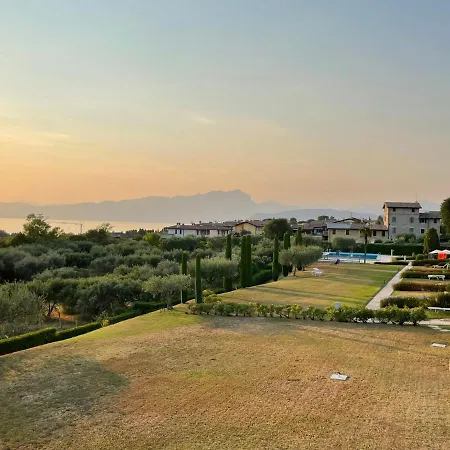 Appartement Ausblick Gardasee - Mit Seeblick, Infinity Pool, Garten Und Garage Lazise