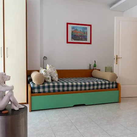 Ausblick Gardasee - Mit Seeblick, Infinity Pool, Garten Und Garage 아파트 라찌제