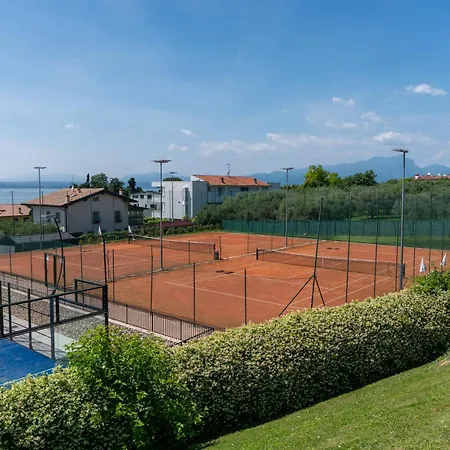 Ausblick Gardasee - Mit Seeblick, Infinity Pool, Garten Und Garage * 라찌제