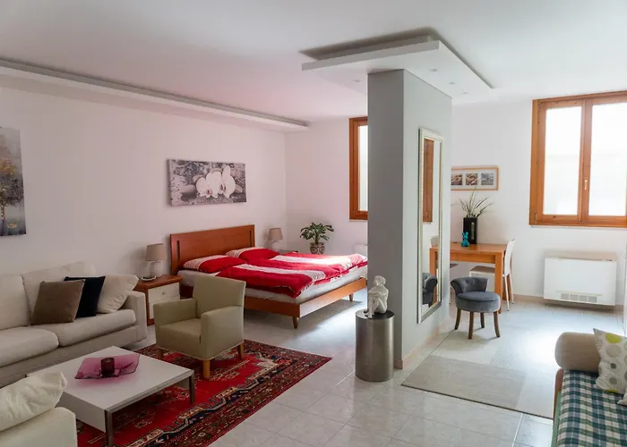 Ausblick Gardasee - Mit Seeblick, Infinity Pool, Garten Und Garage 아파트