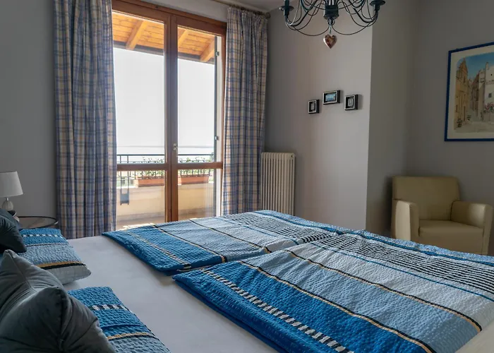 Ausblick Gardasee - Mit Seeblick, Infinity Pool, Garten Und Garage 아파트 *