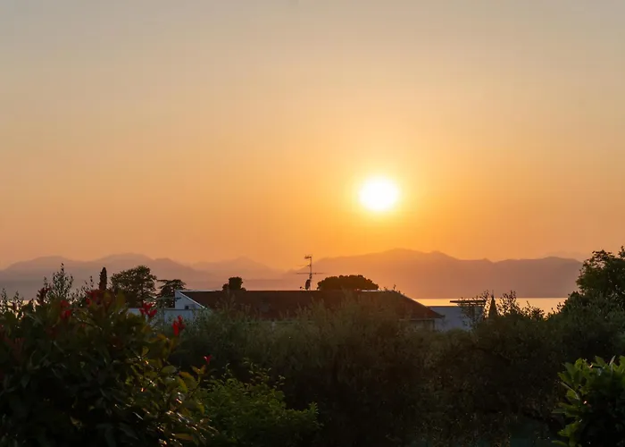 Ausblick Gardasee - Mit Seeblick, Infinity Pool, Garten Und Garage