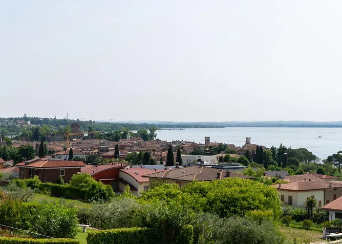 Ausblick Gardasee - Mit Seeblick, Infinity Pool, Garten Und Garage 아파트