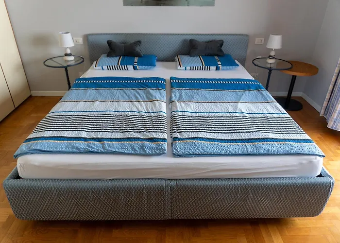 아파트 Ausblick Gardasee - Mit Seeblick, Infinity Pool, Garten Und Garage