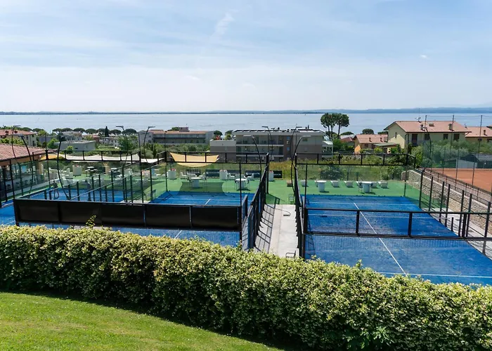 Ausblick Gardasee - Mit Seeblick, Infinity Pool, Garten Und Garage 아파트 *