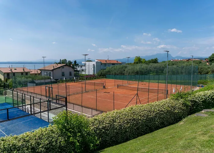 Ausblick Gardasee - Mit Seeblick, Infinity Pool, Garten Und Garage * 라찌제