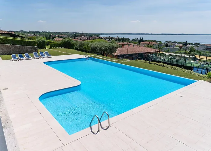 Ausblick Gardasee - Mit Seeblick, Infinity Pool, Garten Und Garage * 라찌제