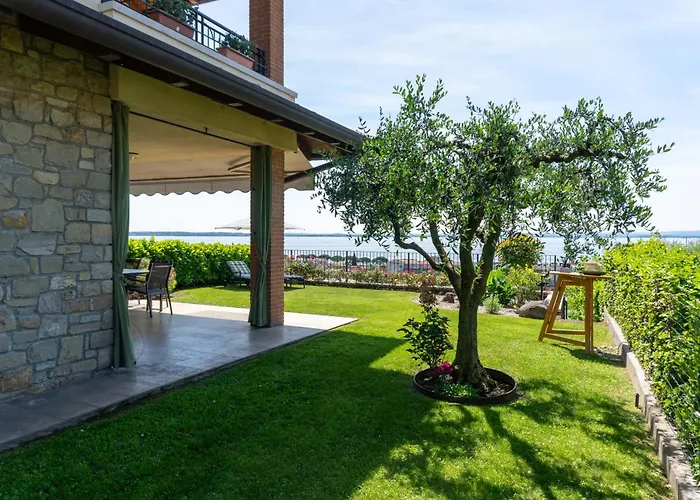 아파트 Ausblick Gardasee - Mit Seeblick, Infinity Pool, Garten Und Garage 라찌제